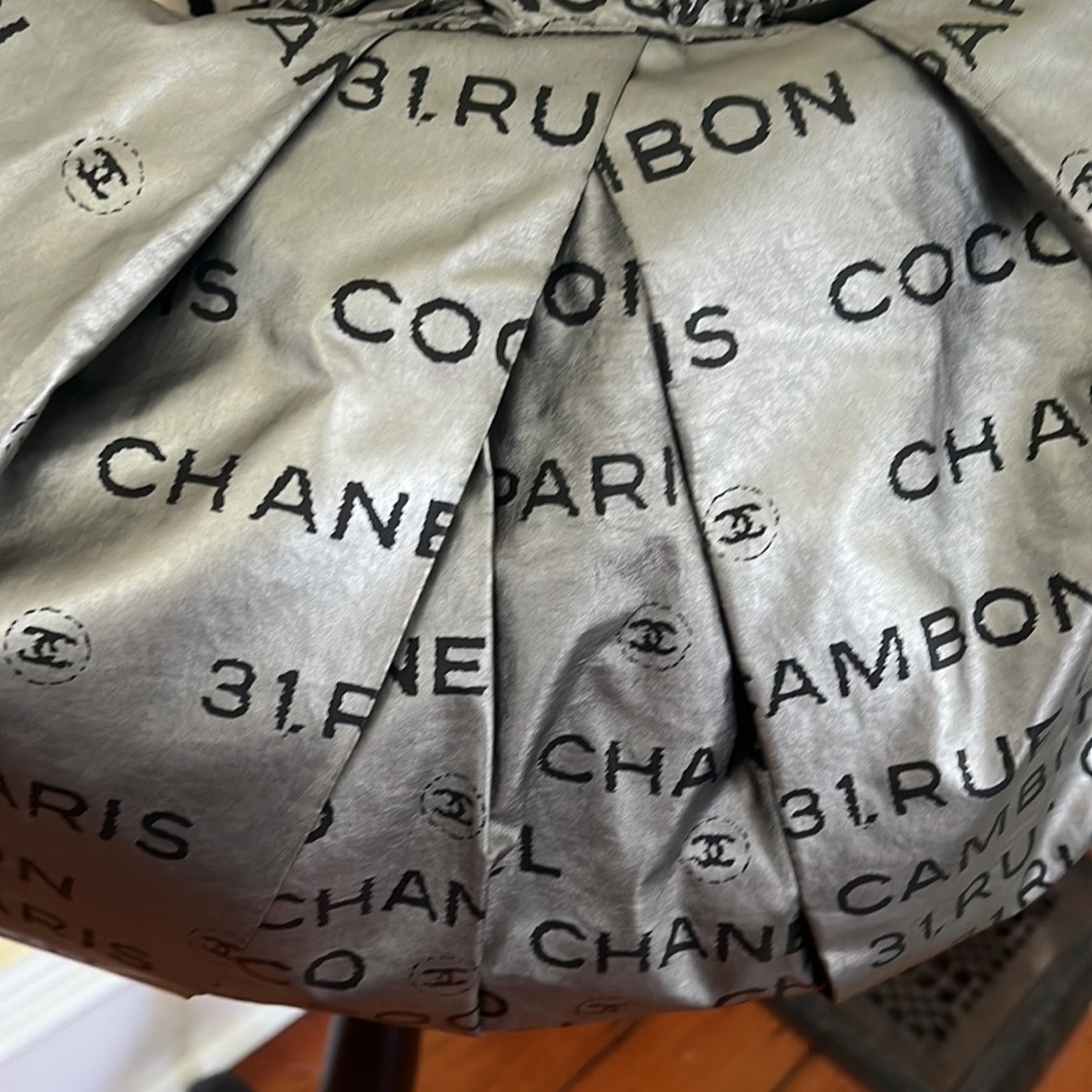 *TRADED* CHANEL Metallic Unlimited Ligne 31 Rue Cambon Coco Weekender Bag - Picture 4 of 11